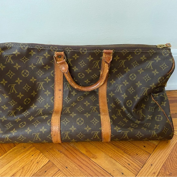 Vintage Louis Vuitton duffle bag! - Picture 10 of 16